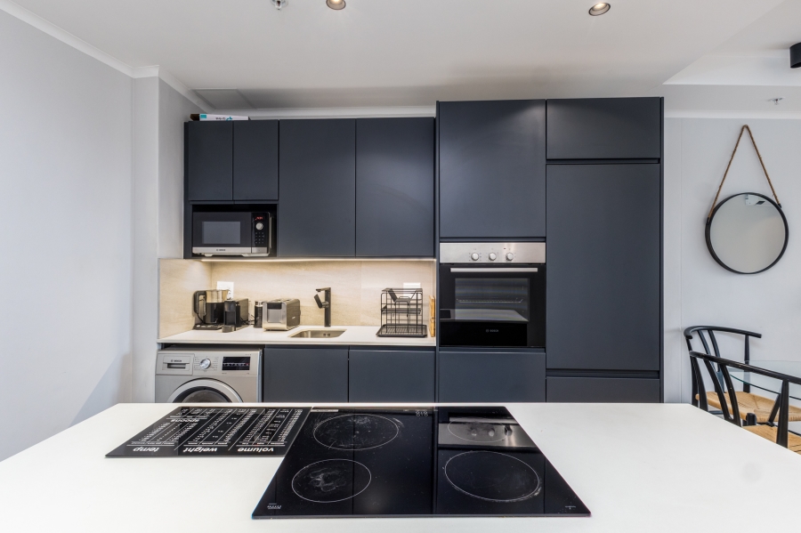 1 Bedroom Property for Sale in Green Point Western Cape